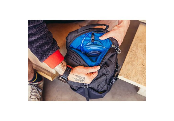 Sac à dos Nano 20 Gregory Spark Navy : randonnée ou escapades urbaines