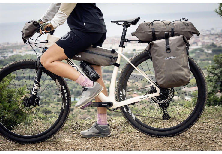 Sacoches de vélo Gravel-Pack QL2.2 29L Dark Sand Ortlieb
