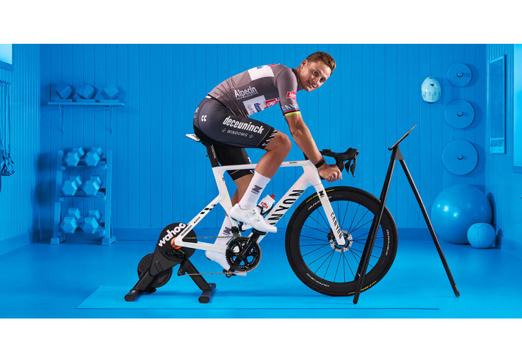 Home Trainer KICKR CORE 2 Wahoo (avec système Zwift Cog & Click)